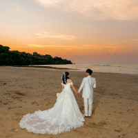 【バリ島・サンセット】フォトウェディング 現地試着&日本人ヘアメイク