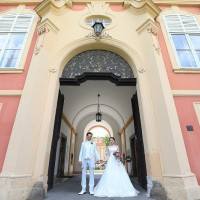 【チェコ ドブジシュ城】衣裳・メイク・アルバム込!オールインワンプラン