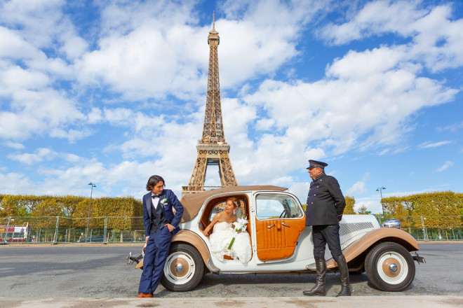 ハネムーン先で一生の思い出に残るフォトウェディングはいかが?