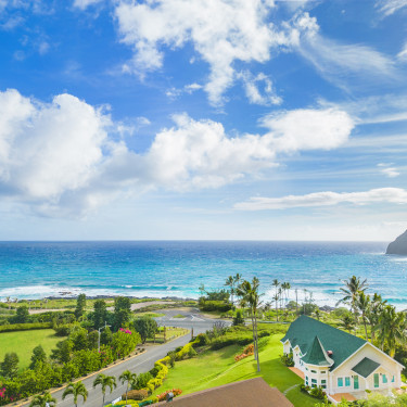 楽園色の海を望むオーシャンフロントチャペル