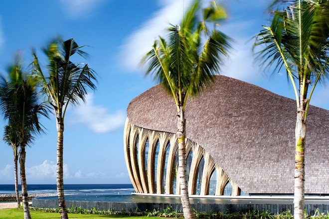 オーシャンフロント アプルヴァ チャペル(ジ アプルヴァ ケンピンスキ バリ内)