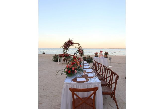 クリムソンリゾート & スパ マクタン