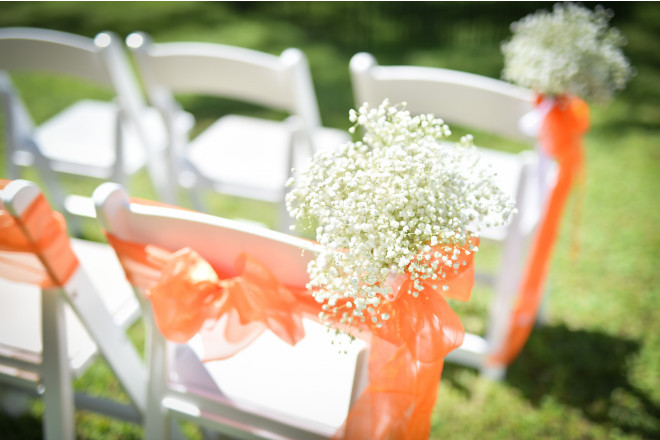 チェアデコレーションもおもいのままにアレンジして