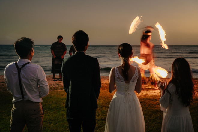 パーティ後はファイヤーダンスの演出もオススメ