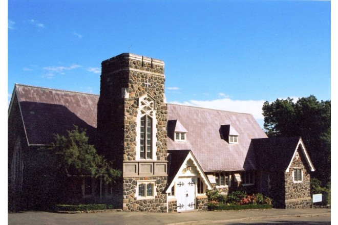 カシミアの丘に立ち、クライストチャーチの歴史を眺めて来た教会