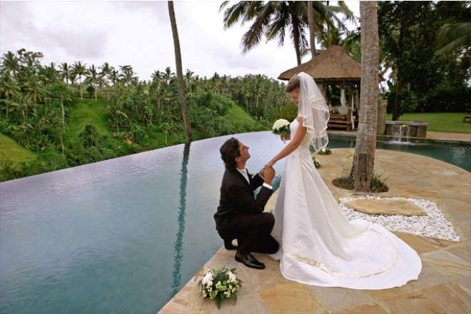 メインプールの傍でのフォトセッション。