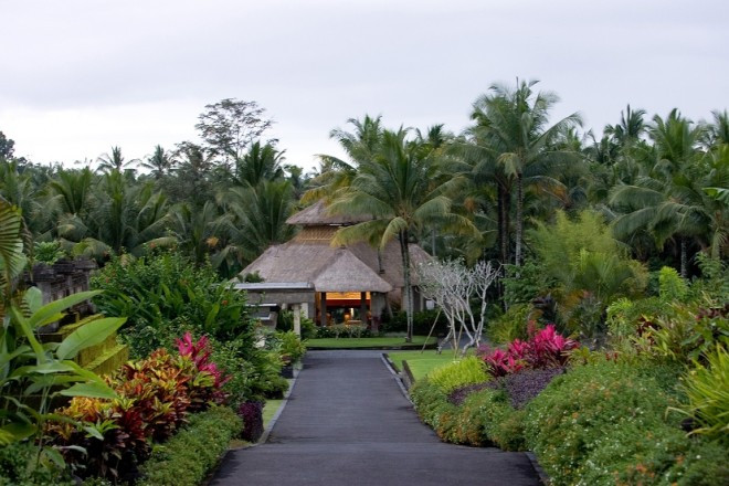 スモールラグジュアリーホテル、ヴァイスロイ・バリのエントランス。