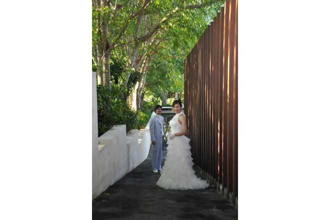 鮮やかな緑とスタイリッシュさが同居した空間。