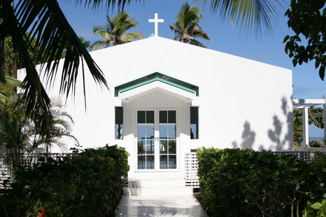 マナ・アイランド・リゾート シーサイドチャペル