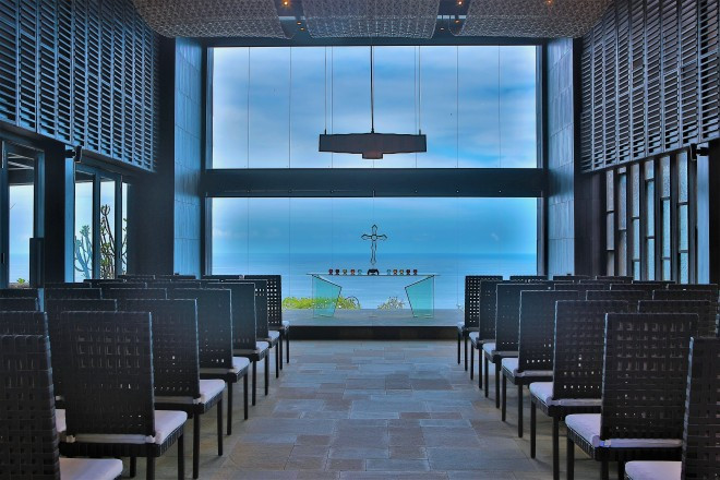 ウルワツのオーシャンビューを臨む挙式会場