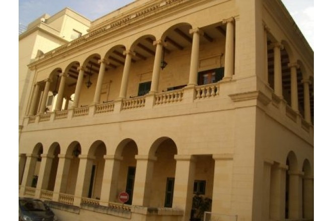 地中海の真ん中にある注目の小国マルタでの挙式。