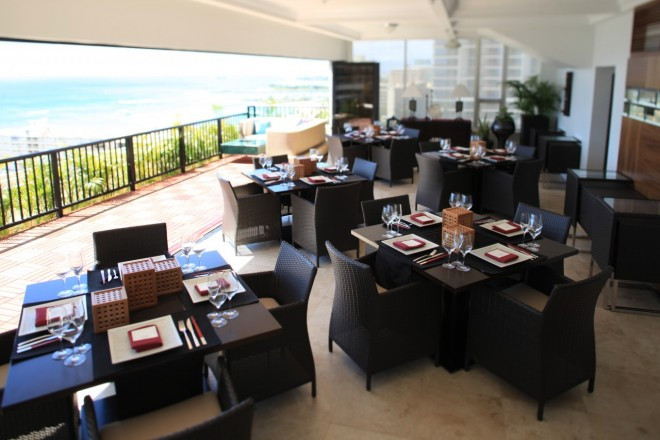 オーシャン・スイート・ワイキキ~スカイウエディング~(ウエディング取扱終了)