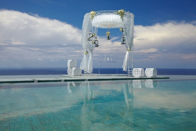 ティルタ・ルフール・ウルワツ