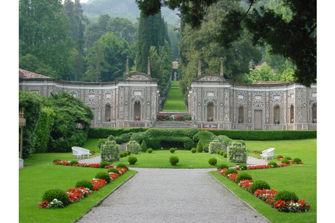 均整の取れた美的感覚が込められたビラデスガーデン。