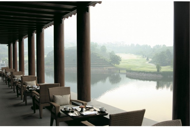 アマンリゾーツのデザインを手掛けたベルギーの建築家「ジャン・ミカエル・ギャシー」の設計。