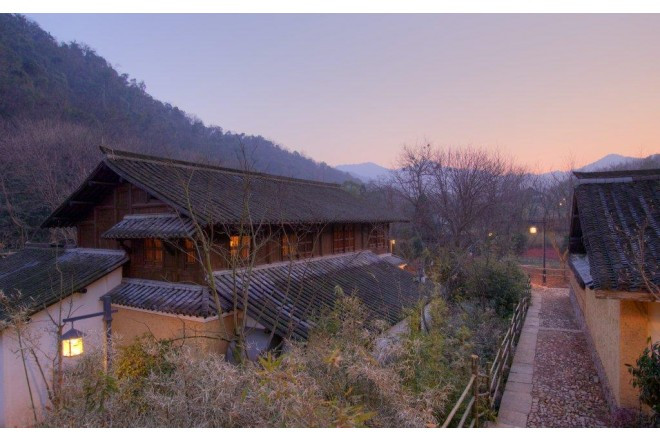 中国7大古都の一つ、杭州でのウェディングをどうぞ。