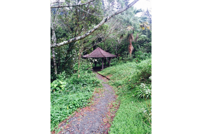 ガーデンの奥深くにある休憩スポットでフォト撮影も