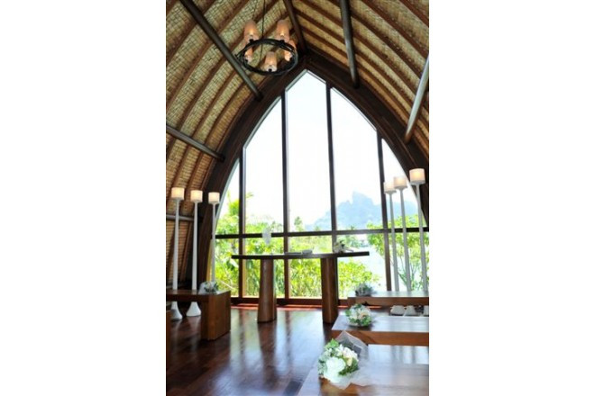 アヘレノア・チャペル~フォーシーズンズ・リゾート・ボラボラ・ウェディング