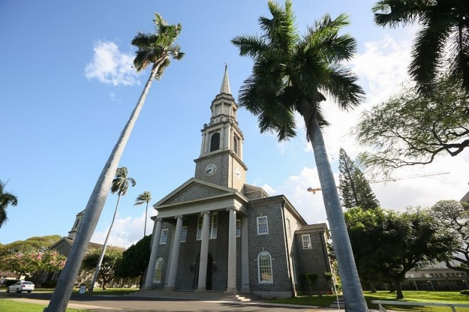 【セントラルユニオン大聖堂】空に向かって延びる尖塔がシンボル。洗練されたフォトジェニックな大聖堂です。