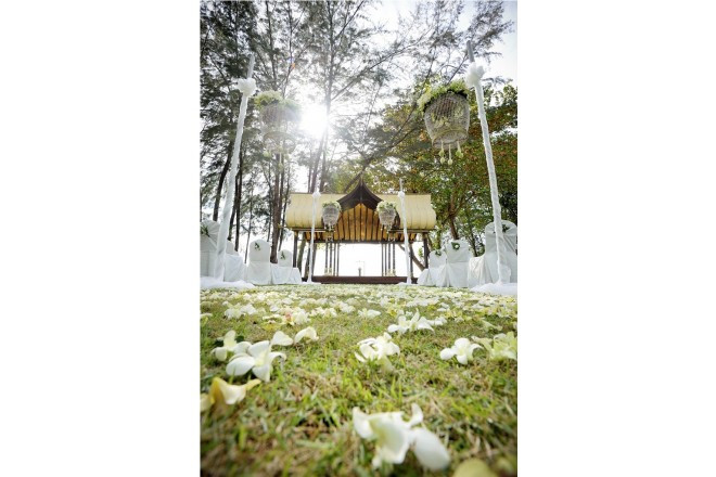 やっぱりハングオーバーのロケ地での結婚式でしょ!