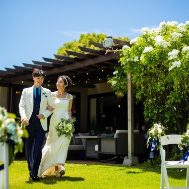 ハワイの自然を感じる、1軒屋貸切ガーデンウェディング