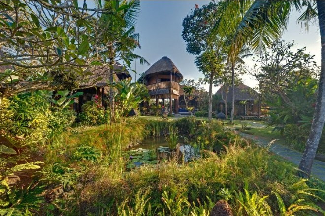 ヴィラ タマンアヒムサ