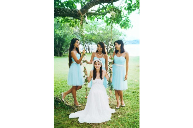 可愛らしい装飾されたブランコも