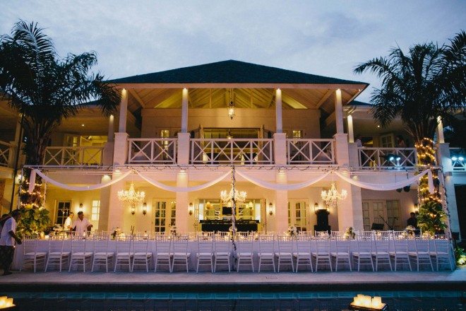 最近人気の邸宅ウエディング バリスタイルはちょっとスタイリッシュ