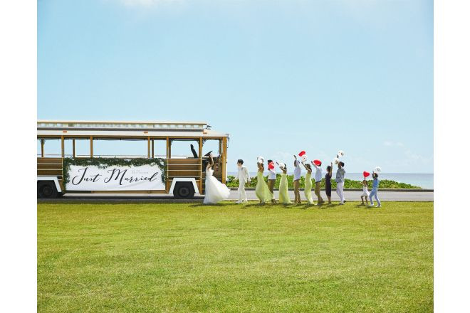 トロリーをおふたりとゲストだけの貸切に。