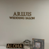 アールイズ・ウエディング