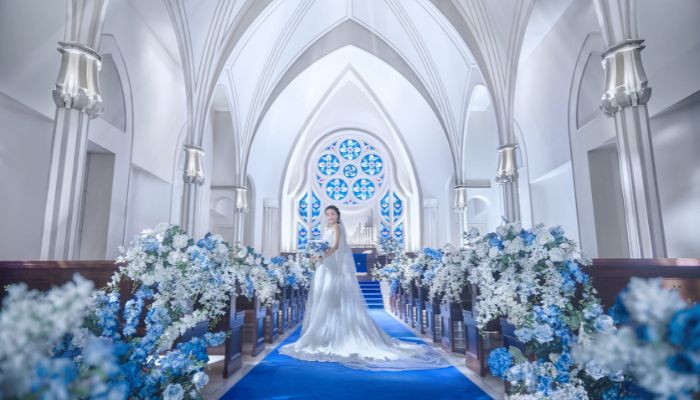 アニヴェルセル白壁