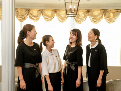 上質ホテルで叶える憧れW
街と共に人生に寄り添えるホテル
笑顔になれる結婚式を
