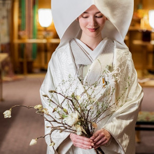 日本の伝統を受け継ぐ一流の職人とともに、古典の意匠を鮮やかによみがえらせた花嫁衣裳。|パレスホテル大宮（Palace Hotel Omiya）の写真(28779155)