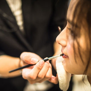 プロのヘアメイクを体験して下さい