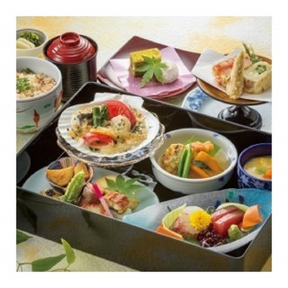 【豊橋駅直上】日本料理のランチ付!ホテルW相談会&試食会