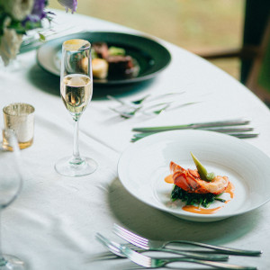 結婚式に欠かせない「料理」
味はもちろん、ゲストに召し上がって頂く際の温度までこだわり、一品一品丁寧にお作り致します|ベルヴィ宇都宮の写真(37572985)