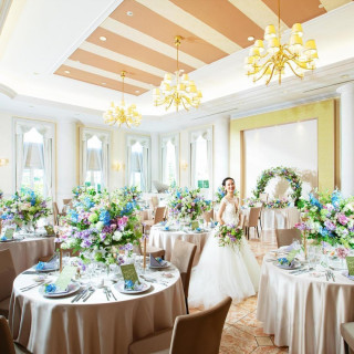 \*2026年8月まで検討の方*/挙式料全額&会場費半額プレゼント!