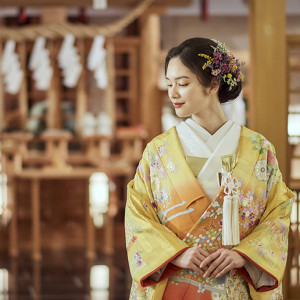 【縁結びの神様を祀る伝統和婚】～80名参列可な神殿◎和婚相談
