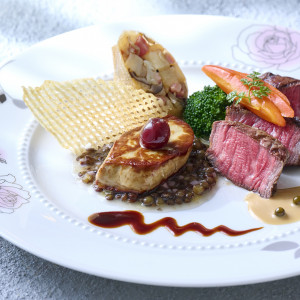 国産牛フィレ肉を使用した味わい深い一品|新横浜グレイスホテル/ ロゼアン シャルムの写真(38450984)