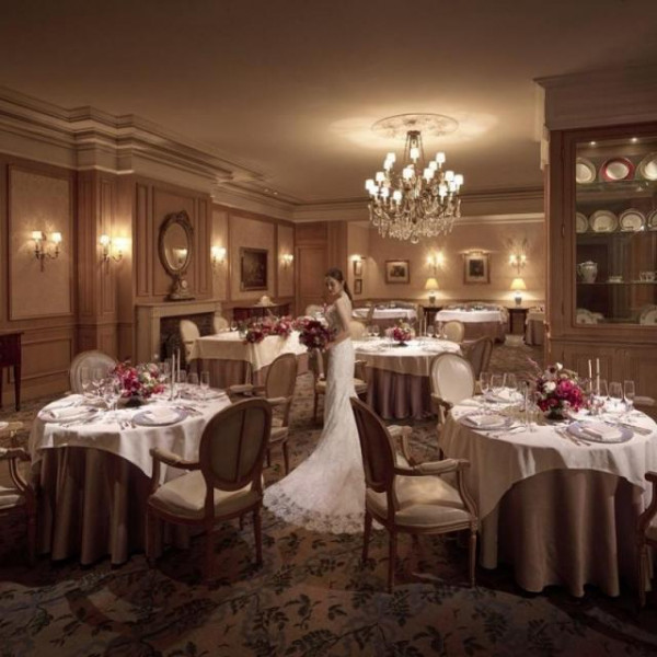 フレンチレストラン「アジュール」