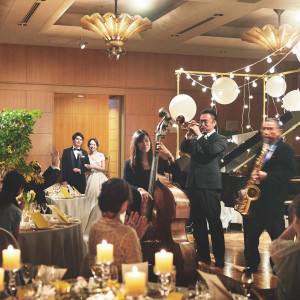 バンドの生演奏でおもてなしも可能|横浜ベイホテル東急の写真(15848437)