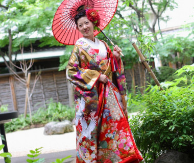 ホテル内に本格日本庭園がございます
