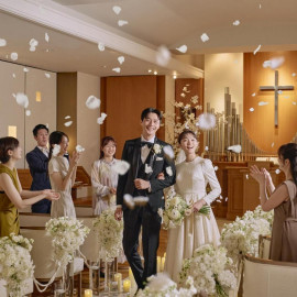 初見学にオススメ*感動チャペル体験×新作ドレス×スイーツ試食