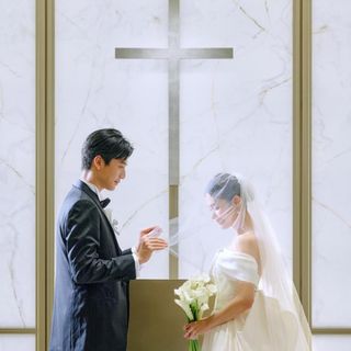 【少人数婚のお2人】スペシャリテ試食×感動のホテル挙式体験