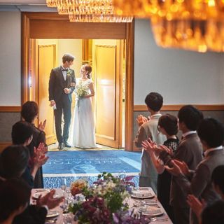 【少人数婚のお2人】スペシャリテ試食×感動のホテル挙式体験