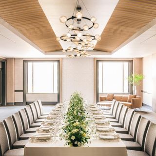 【少人数婚のお2人】スペシャリテ試食×感動のホテル挙式体験