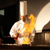 佐藤総料理長が手掛ける創作フランス料理は絶品!