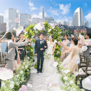 「大さん橋」で叶えるガーデン挙式プランが新登場‼|ザ コンチネンタル横浜の写真(56390248)