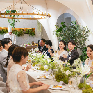 少人数婚【挙式＋会食】駅近1分×おもてなし美食×1フロア貸切