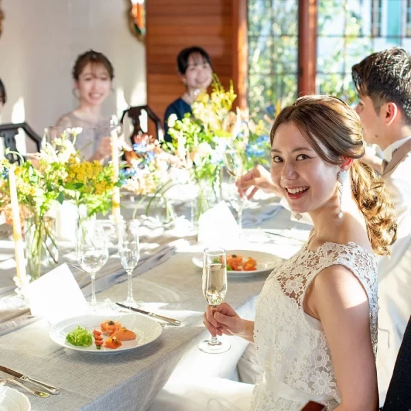 10名様から貸切OK!邸宅を贅沢に貸切って挙式×食事会を！